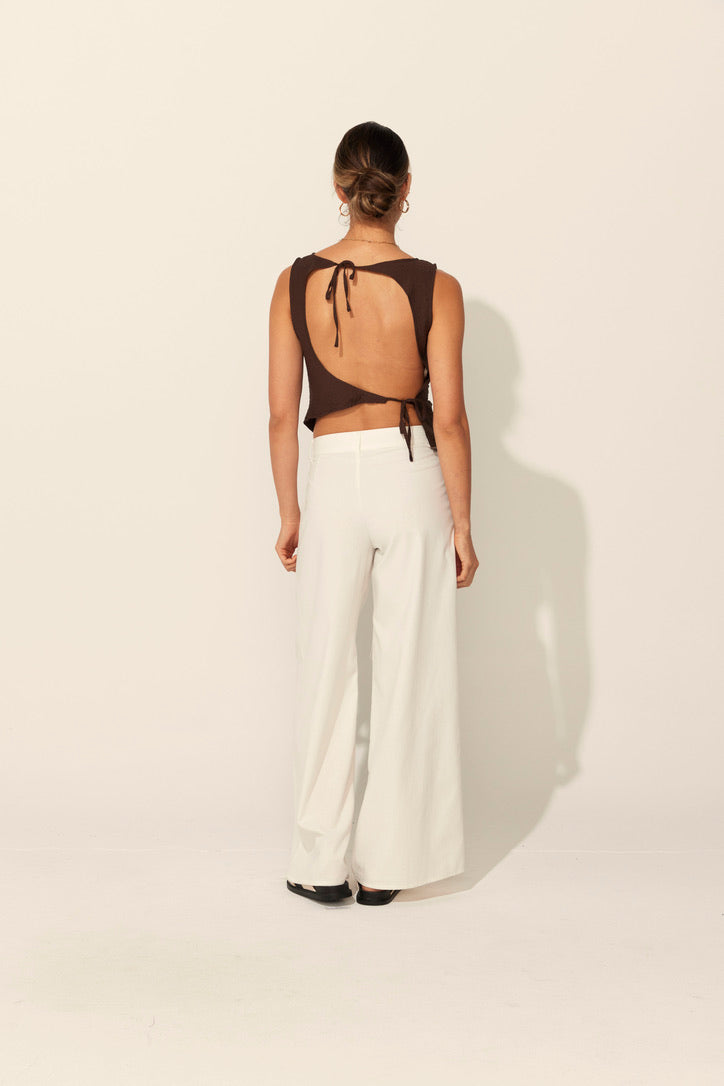 Elysia Top in Chocolate