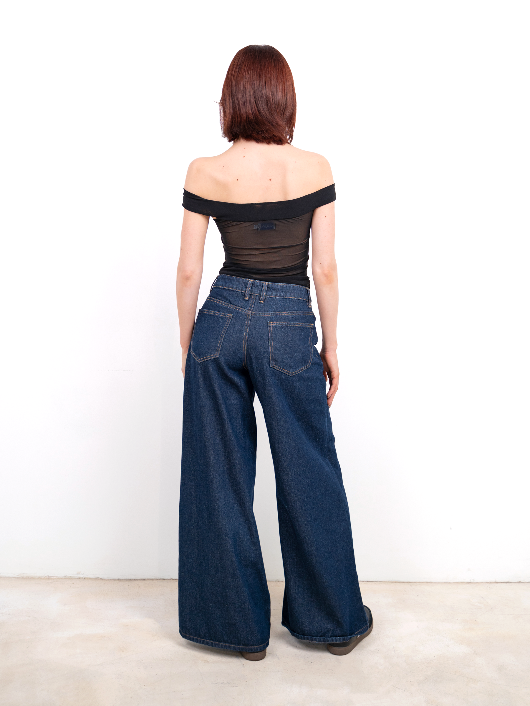 Barlett Top in Black