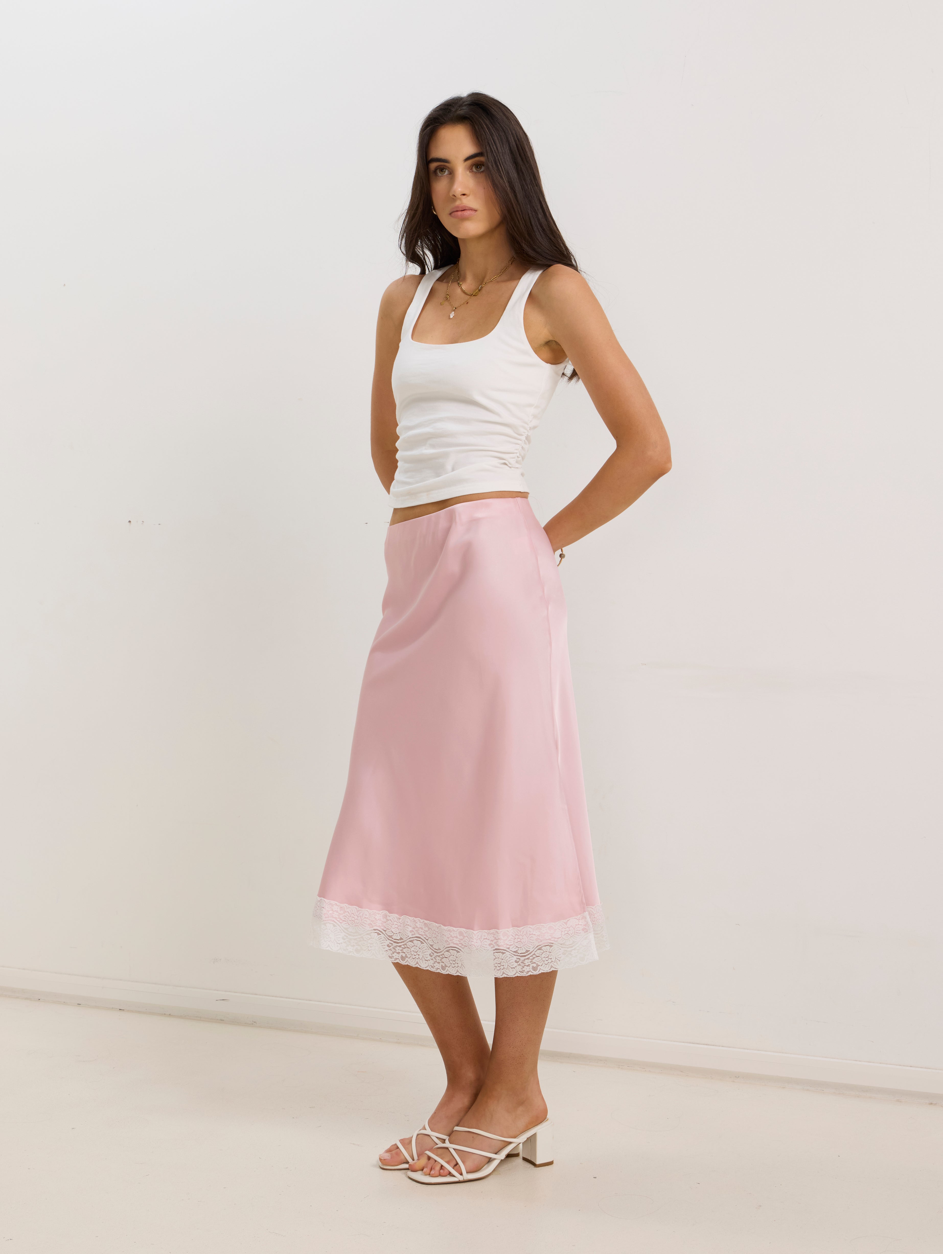 Raya Skirt in Pink