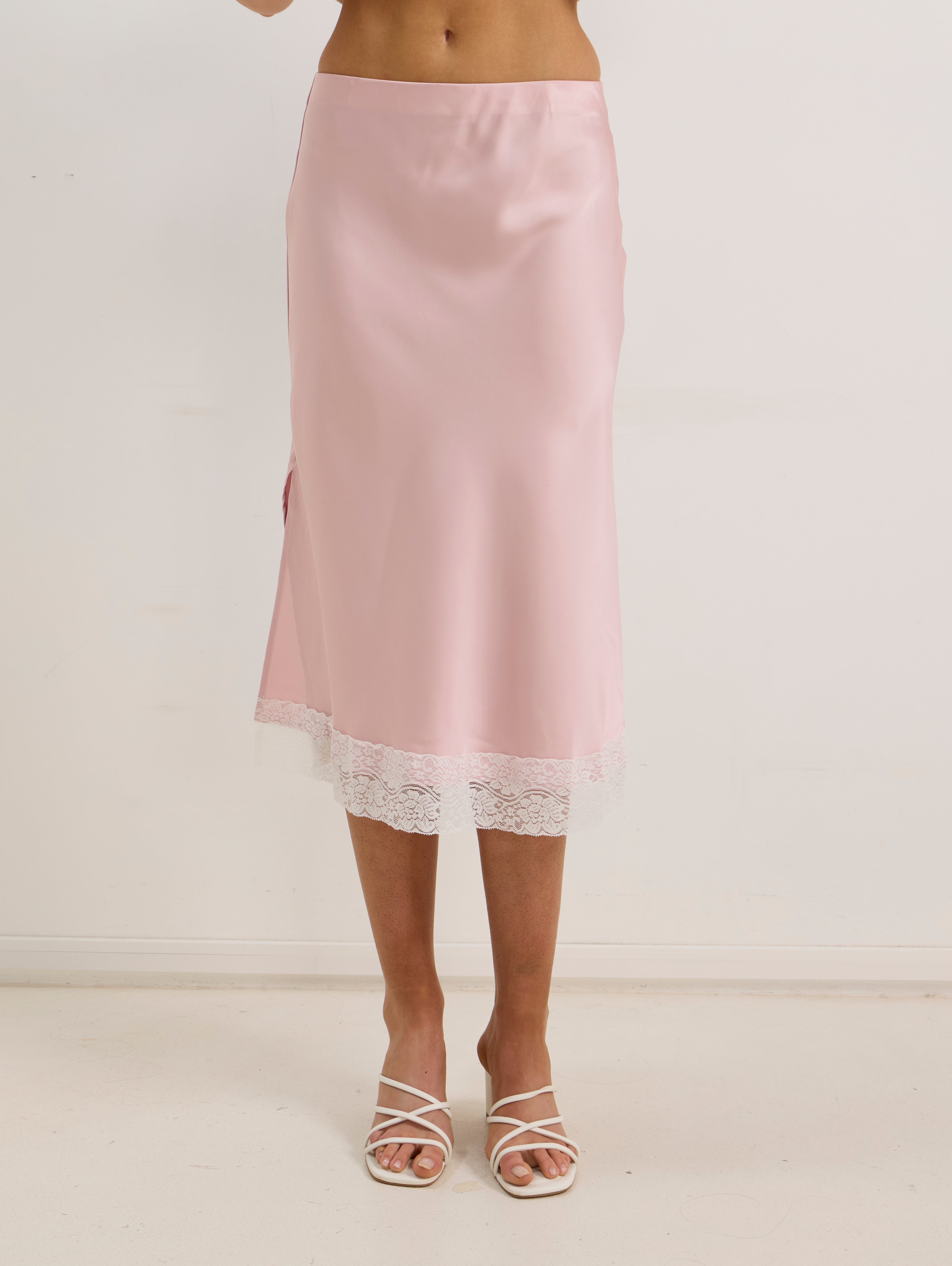 Raya Skirt in Pink