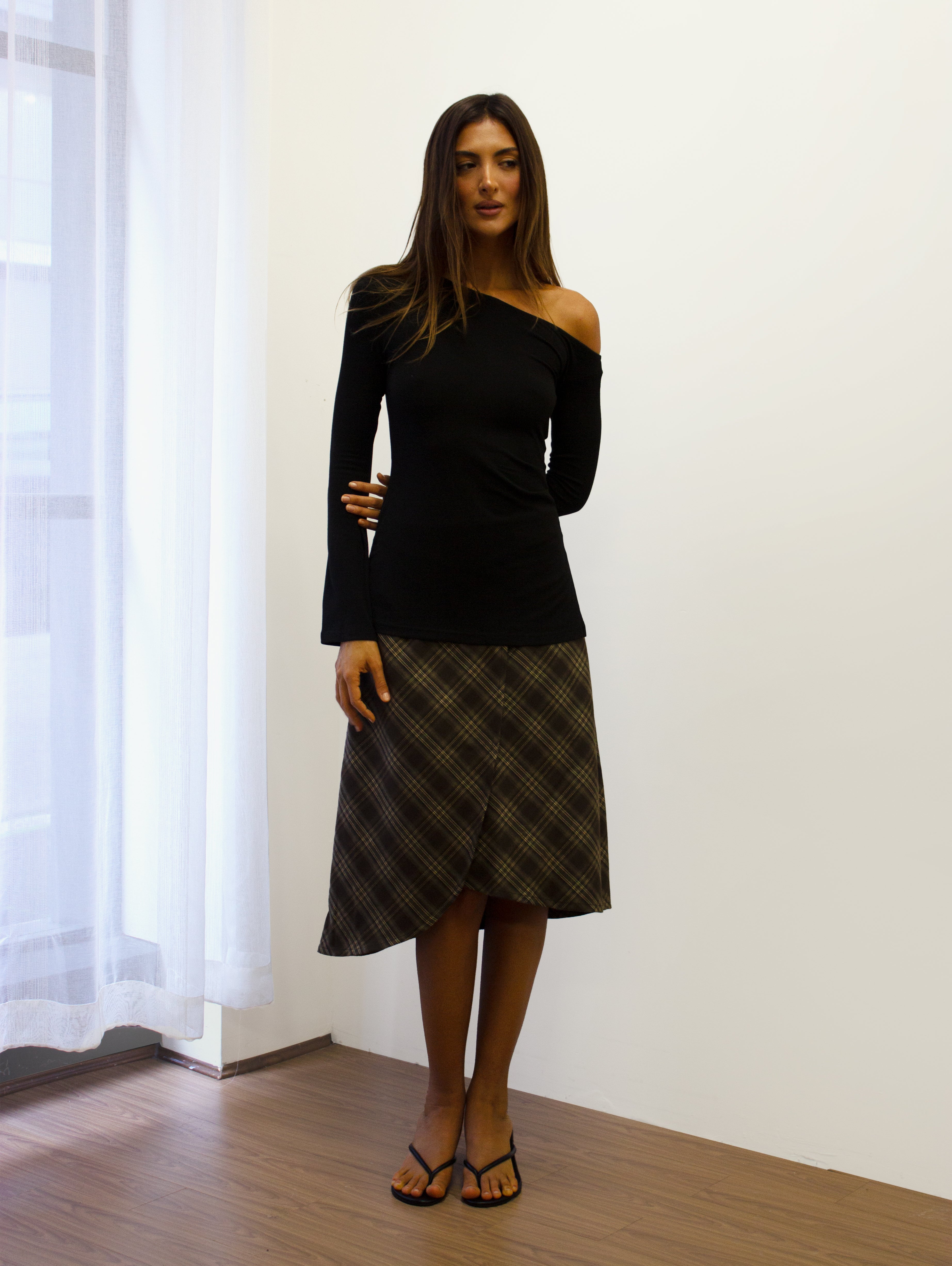 Rue Top In Black